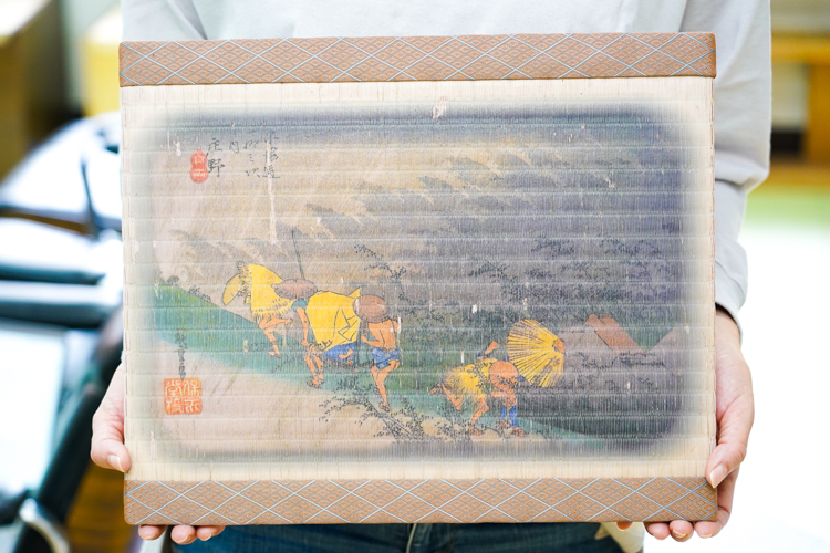 日本でオンリーワンの畳表への印刷技術。足元から広がる新しい和の世界。