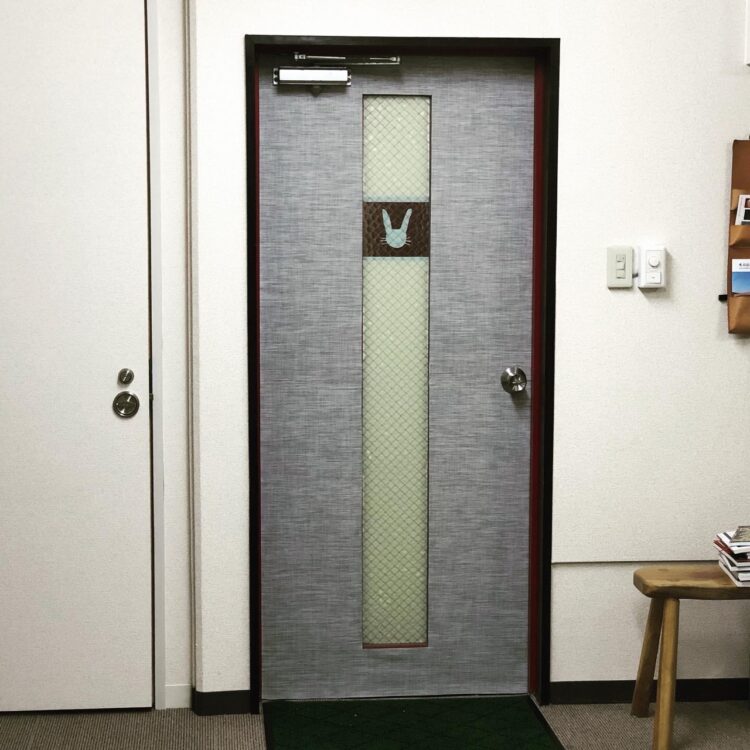 賃貸店舗のドアを改装！意匠性の変わる畳部材