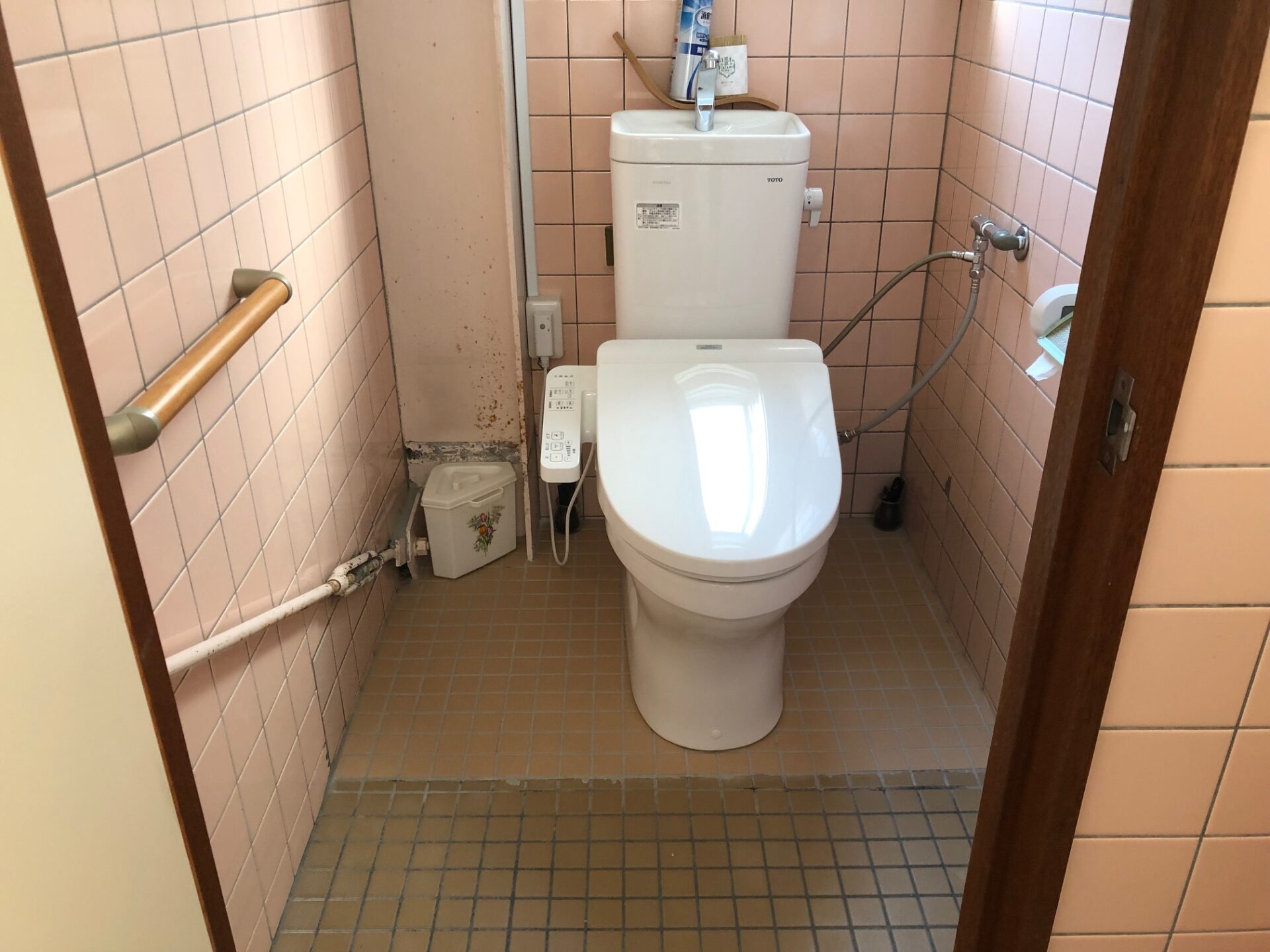 施工後洋式トイレ