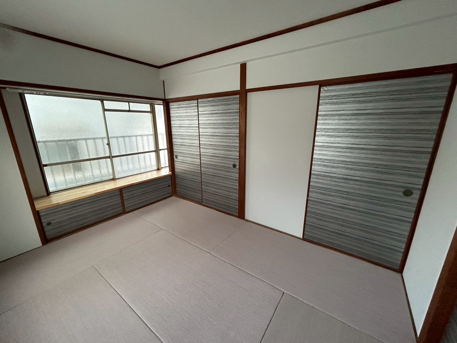 施工後シルバーボーダー襖