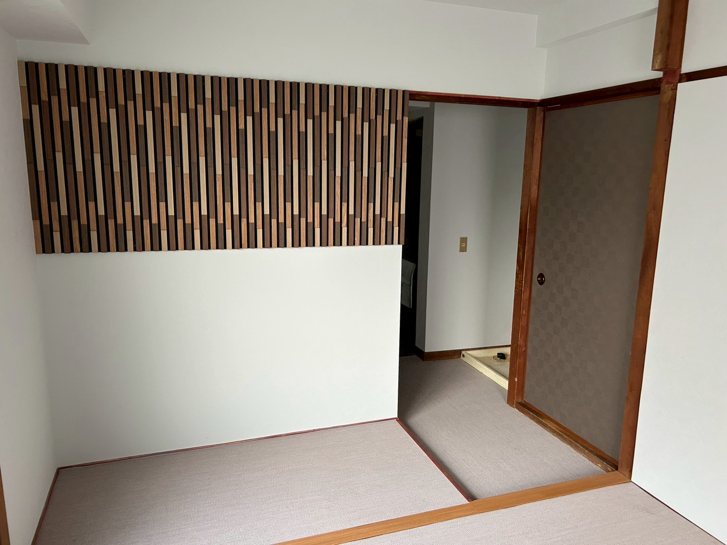 施工後ブラウン市松柄襖